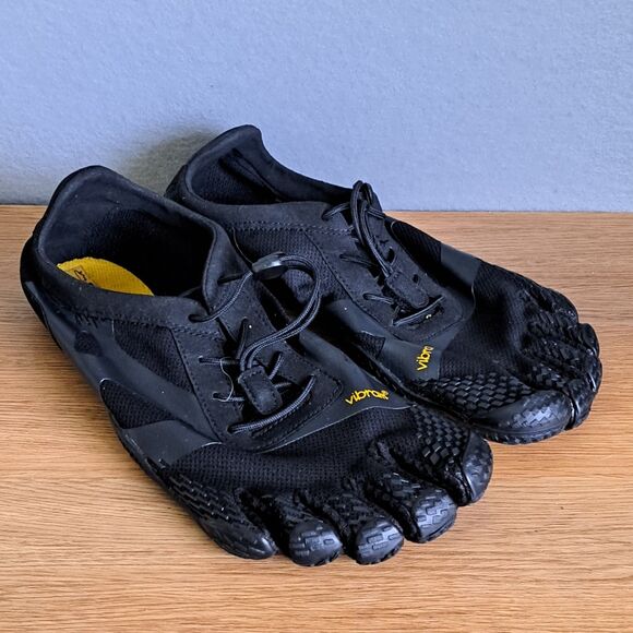 Vibram FiveFingers Mens 8.5 9 41 Black Minimalist Training Shoes Sandals - Picture 1 of 11